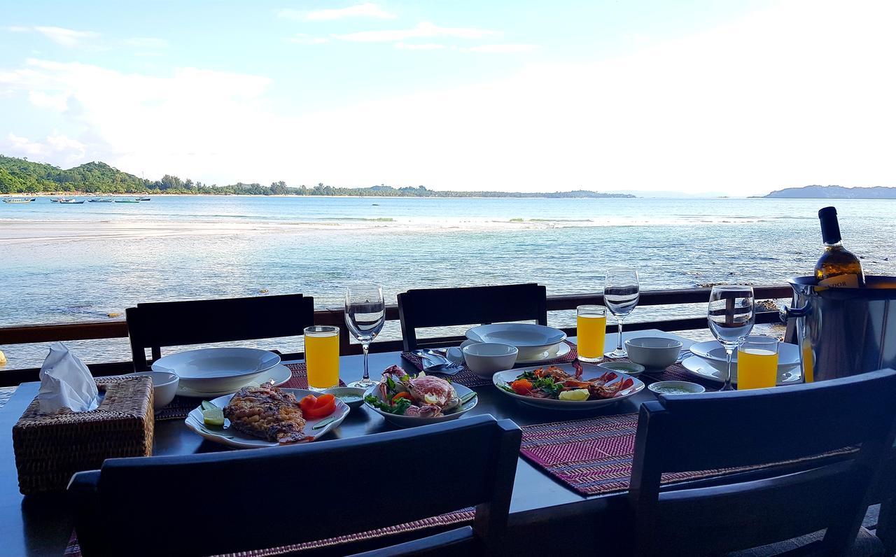 Coconut Island Resort Ngapali Exteriör bild