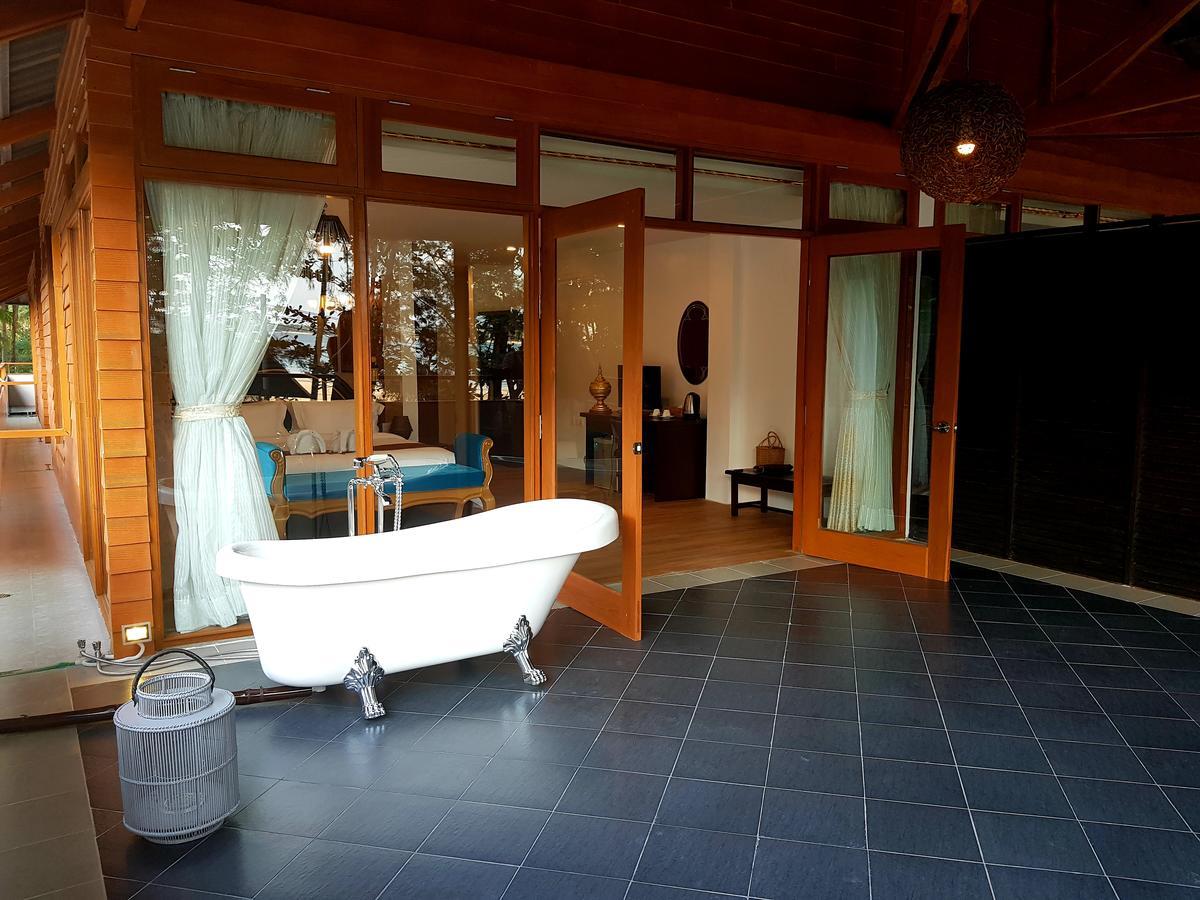Coconut Island Resort Ngapali Exteriör bild